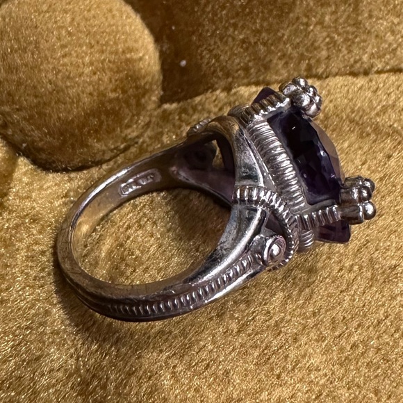 Judith Ripka amethyst Olivia ring. - Picture 4 of 8